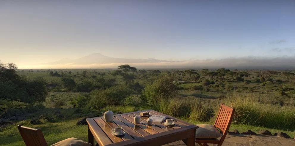 Kenya Luxury Safari: Mount Kenya to Mara